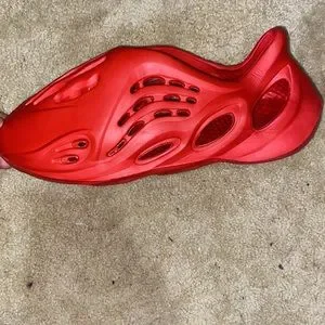 Red foam runners size 12 in women’s 10 in men Amazon.com | adidas Mens Yeezy Foam Runner Slip On Sneakers  main image 4